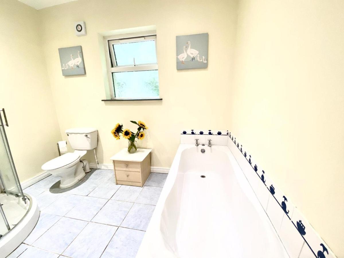 Orchard Lodge Glenavy Екстер'єр фото